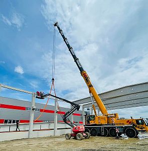 Autojeřáb Liebherr LTM 1130-5.1