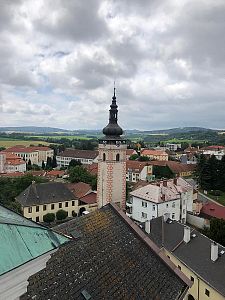 Kontrola opravené věže v Jevíčku pomocí autojeřábu Liebherr 1130