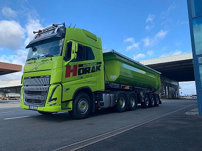 Návěs s vanovou korbou